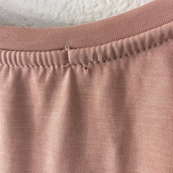 Harlowe & Graham Pink Frill Bottom 3/4 Sleeve Top - Picture 6 of 6